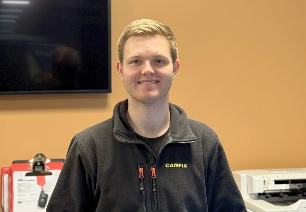 aage andre i kundemottaket hos carfix haugesund